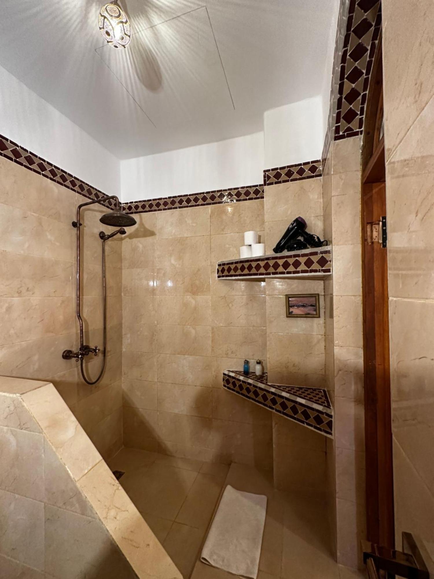 Habitación Triple con baño privado
