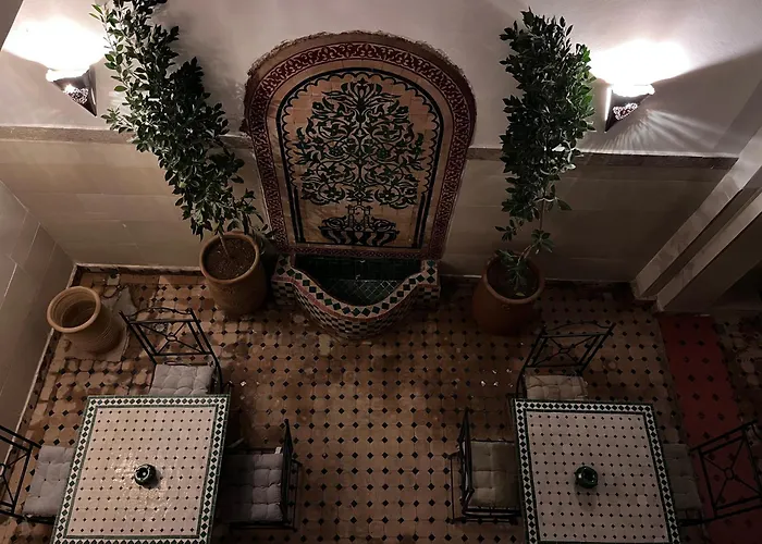 Resort: Riad Black Doors