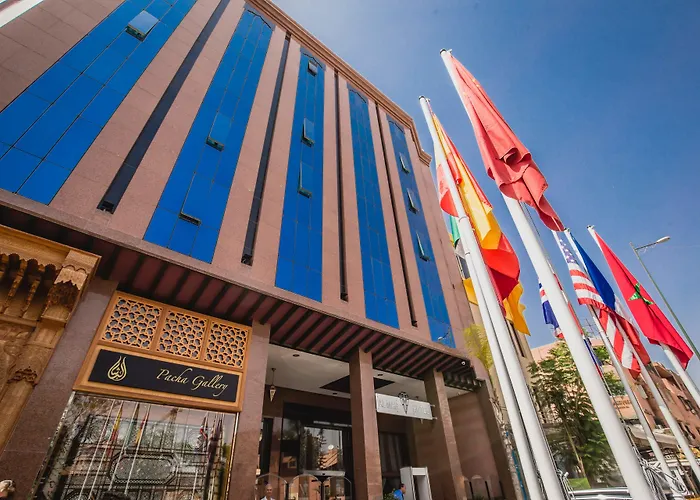 Luxury hotel only: Hotel Almas